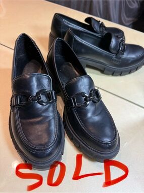 Madden Girl G-Hottie Black Chunky Lug Sole Loafer Horsebit Buckle size 9